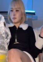 炎上確定だろw金髪爆美女ちゃんと飲みゲーした勢いで気づいたらお菓子で超カオス大乱交??